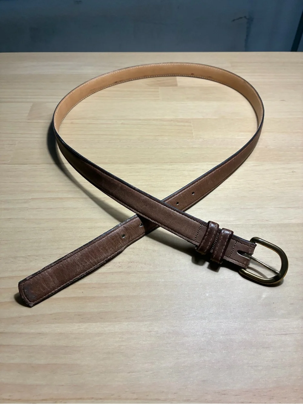 Levi's Vintage Made in USA Tan Brown Leather Belt with Brass-Tone Buckle 40”